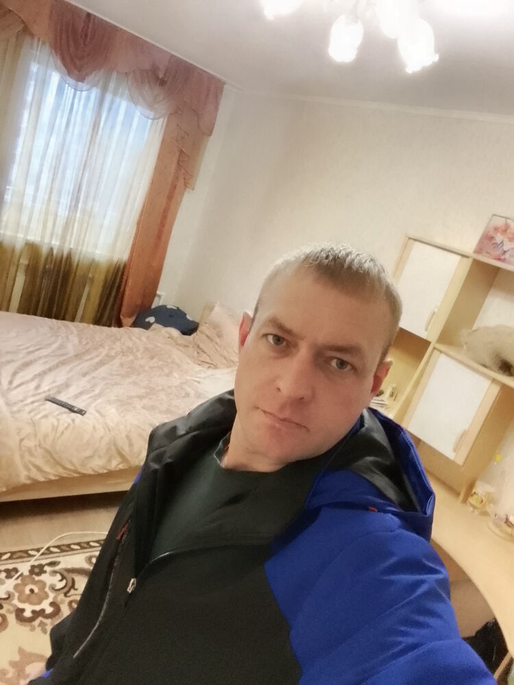  32320962  , 35 ,    