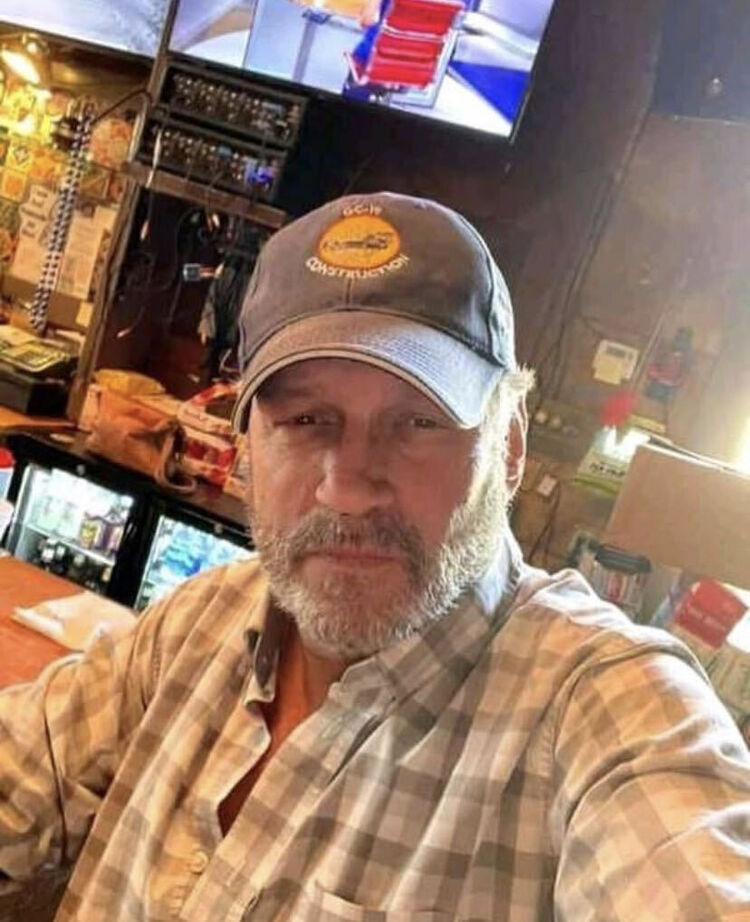   ,   Robert, 61 ,     , c , 