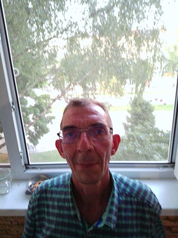  36518432  , 50 ,    