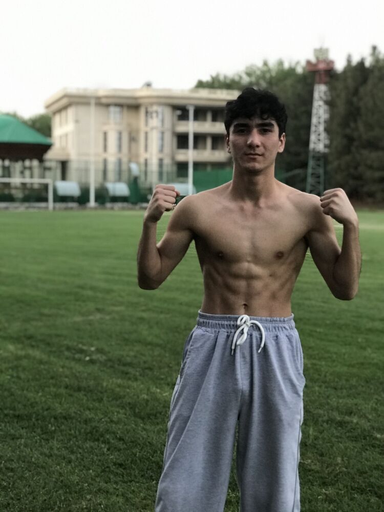  53318982  Monakovscie, 20 ,    