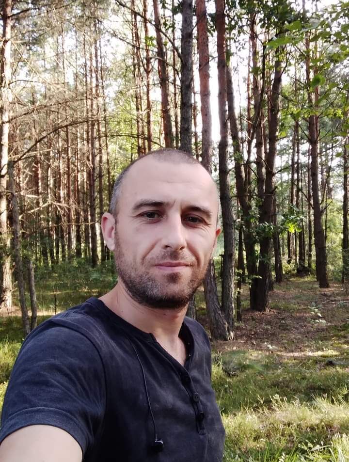 24773472  , 38 ,    