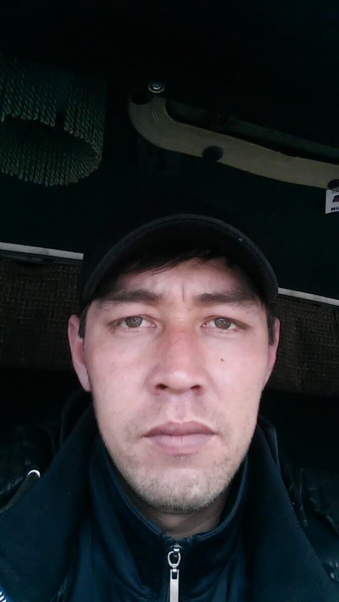  9419182  Kanat, 38 ,    