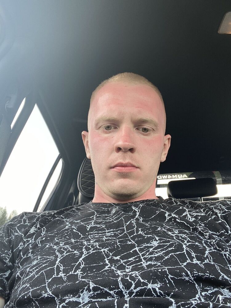  46723872  , 27 ,    