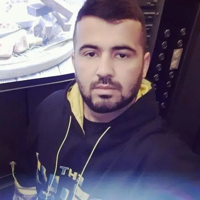  48336132  , 35 ,    