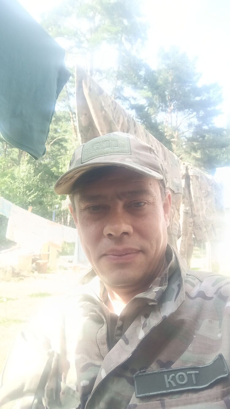  53358642  , 42 ,    