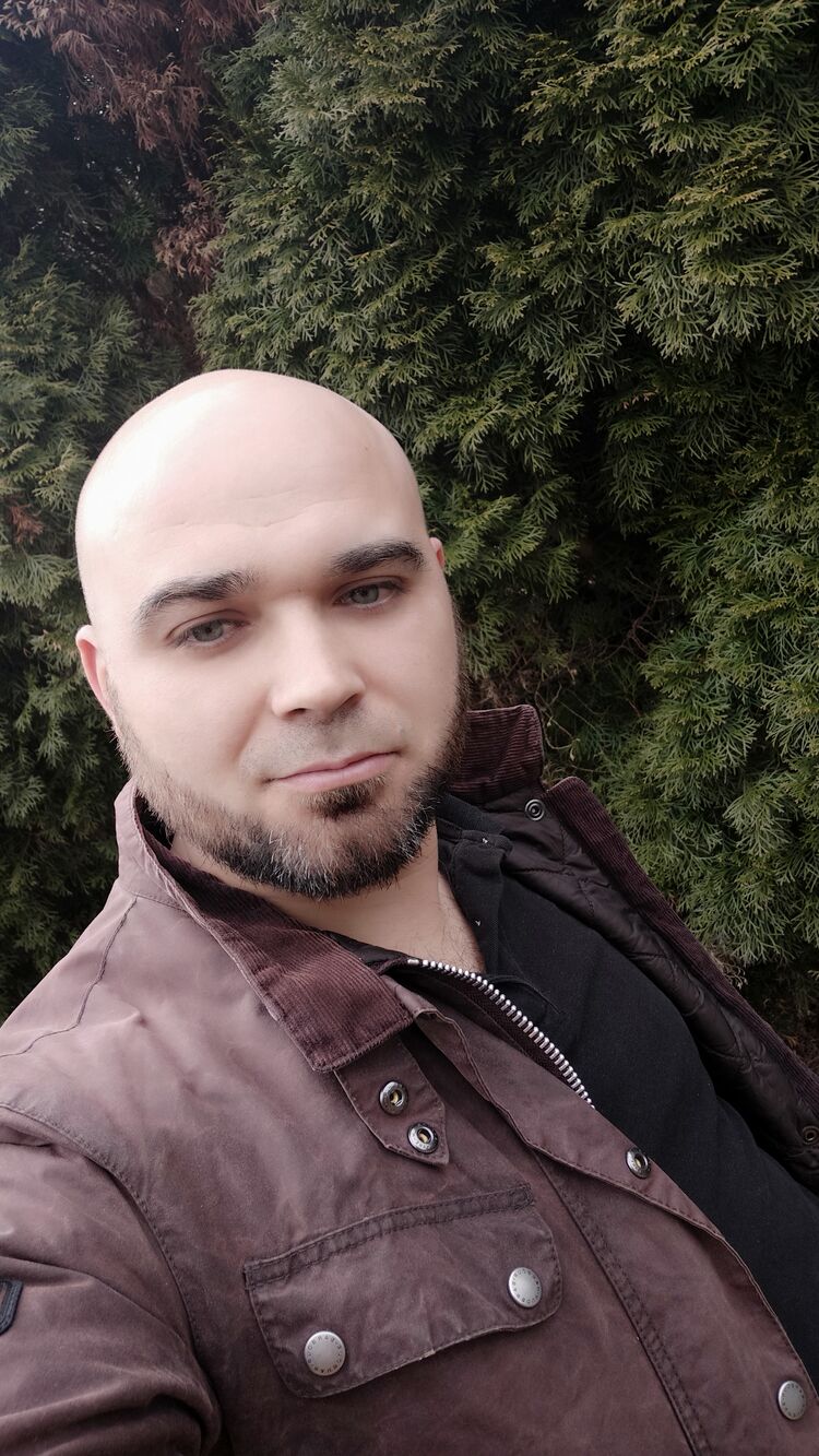  22758892  Motivator, 39 ,    Praha