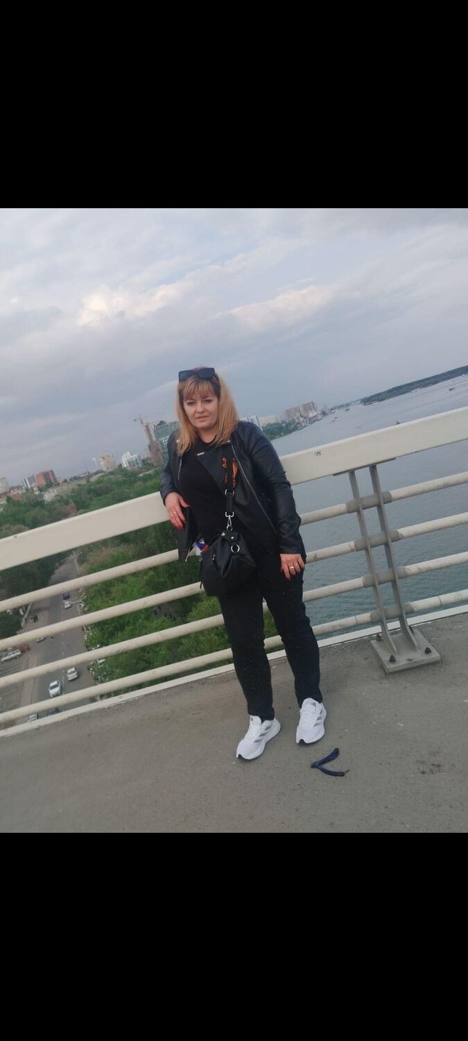  --,   , 44 ,  