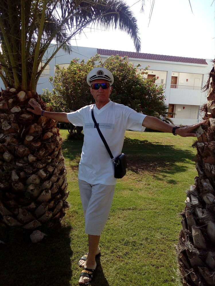  ,   Mihail, 68 ,   ,   , c 