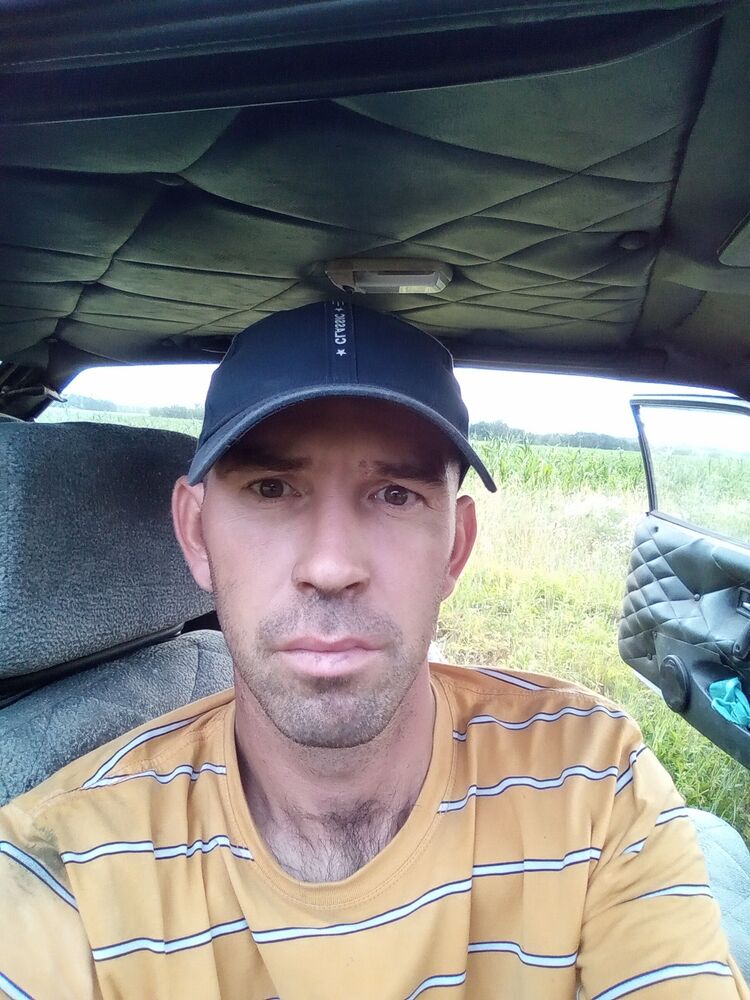  35886742  , 37 ,    