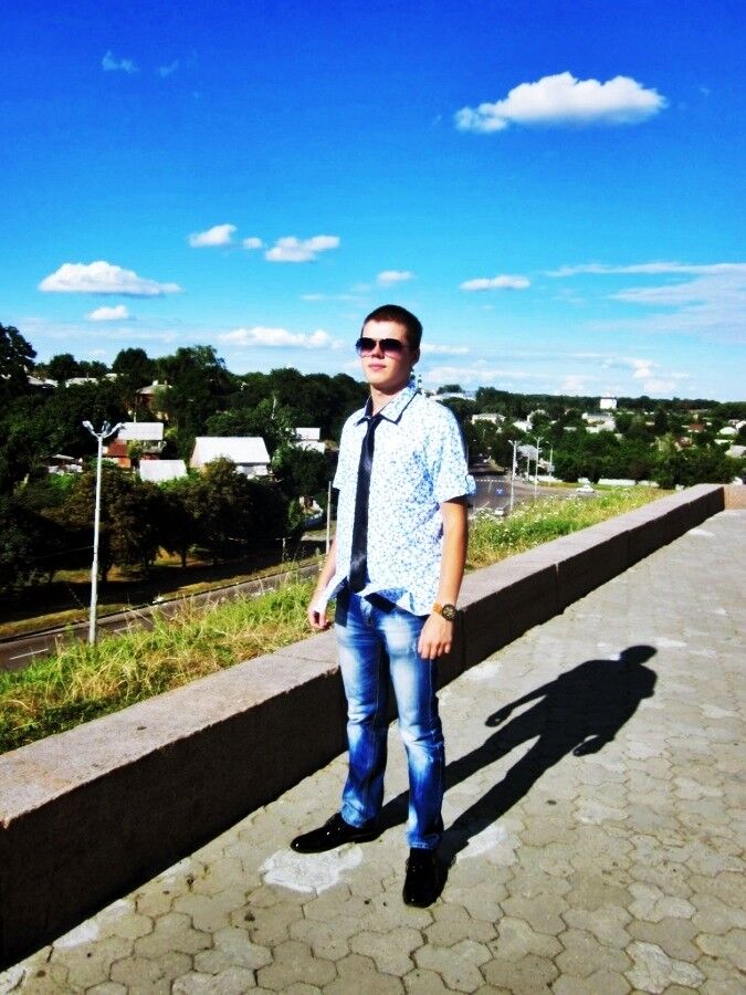  10180052  Alex, 35 ,    