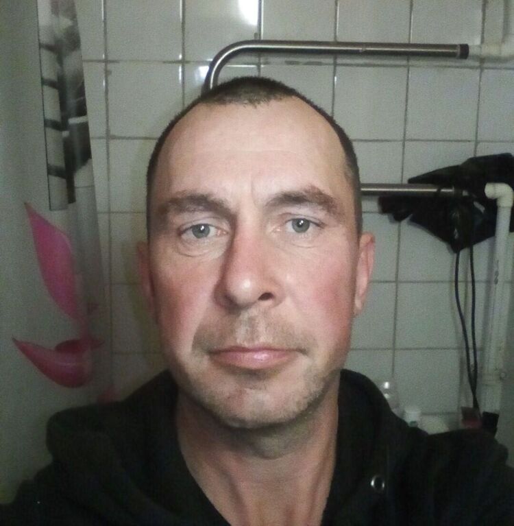 38249332  , 39 ,    