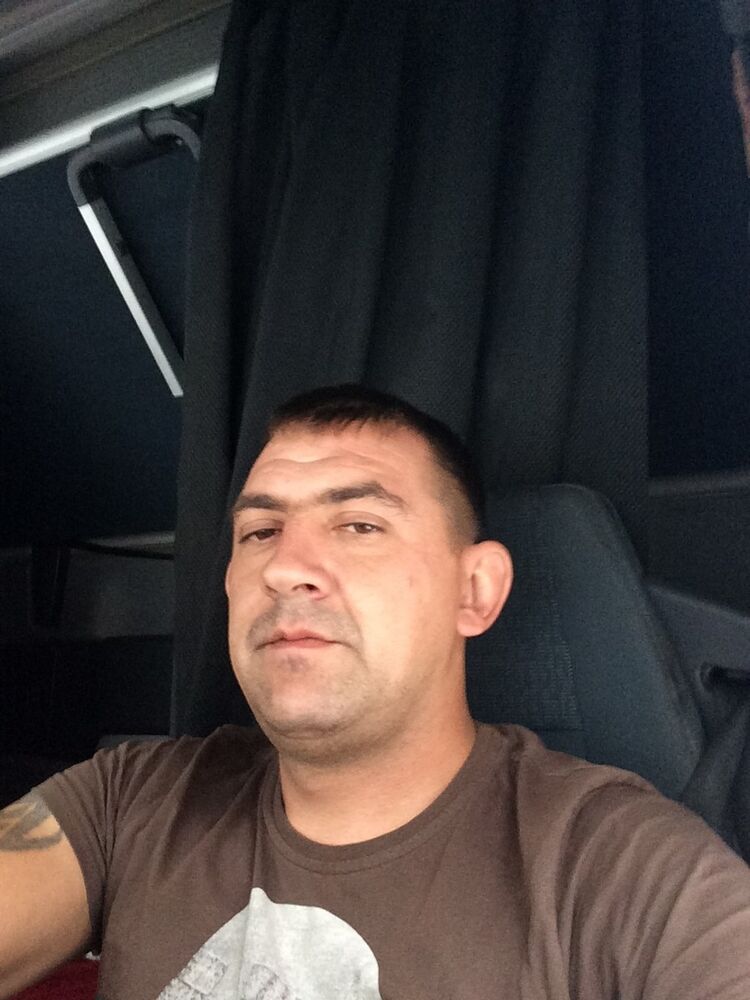  13970662  , 40 ,    