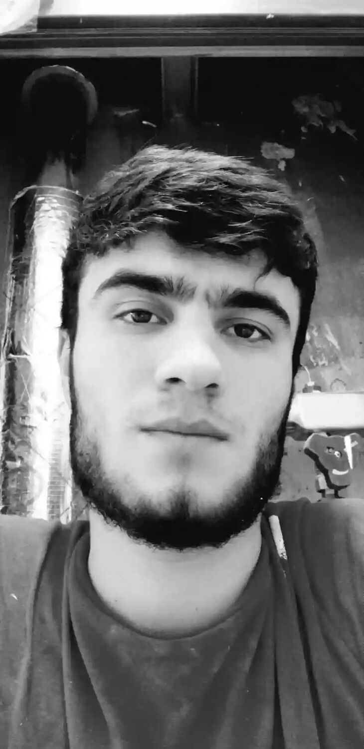  31799262  Farmuz, 22 ,    -