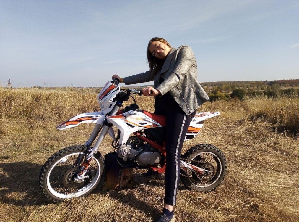  46207042  , 24 ,    