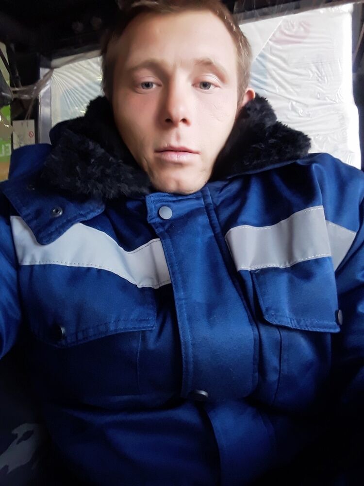  18290272  , 32 ,    