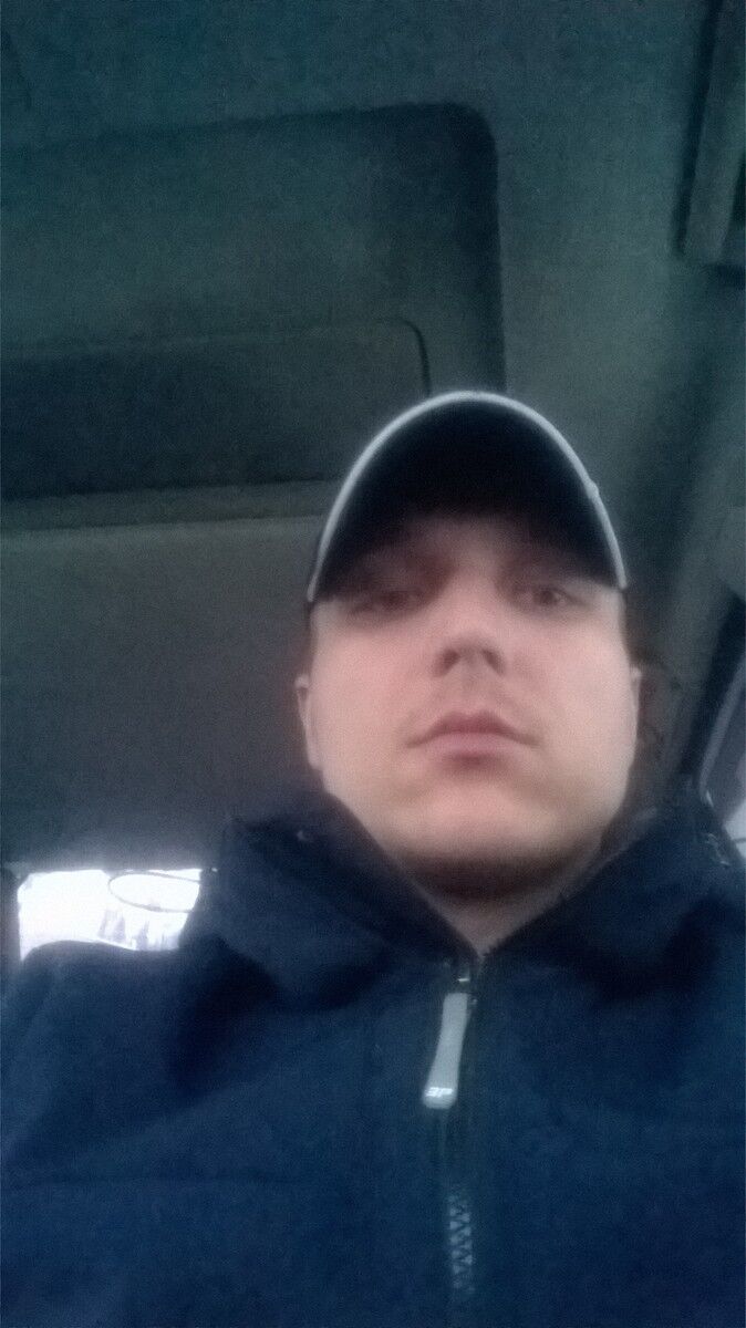  11749442  Andrei, 35 ,    
