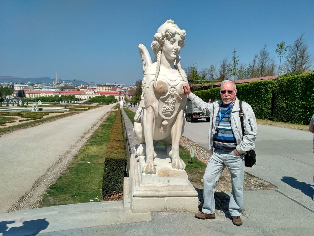  ,   Vlad, 65 ,   