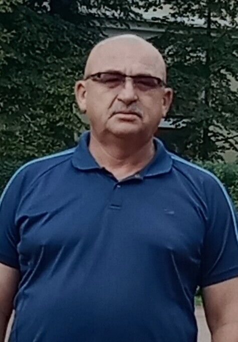  -,   Sergej, 56 ,   