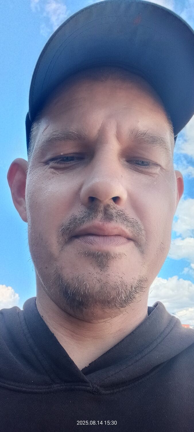  54267922  , 40 ,    -