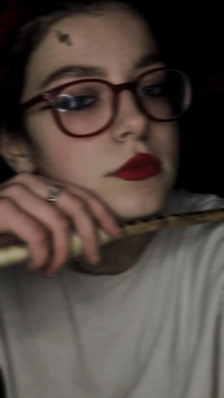  49681592  , 18 ,    