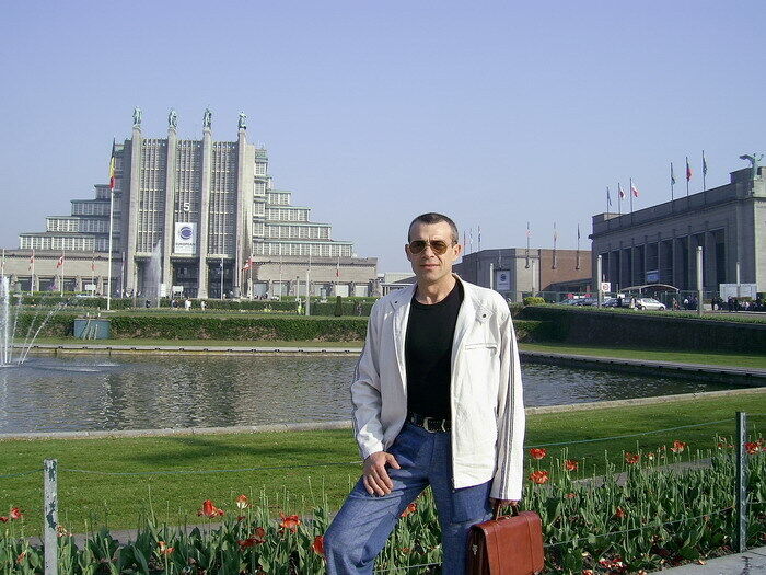  26485592  Yarek, 59 ,    