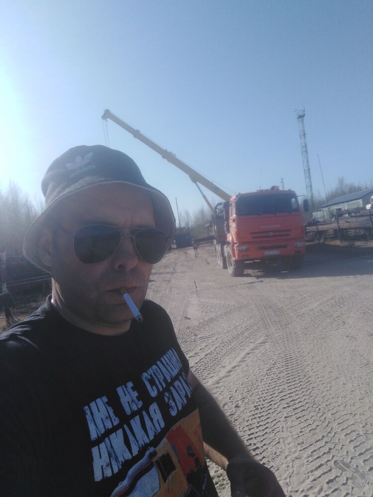  37988272  , 40 ,    
