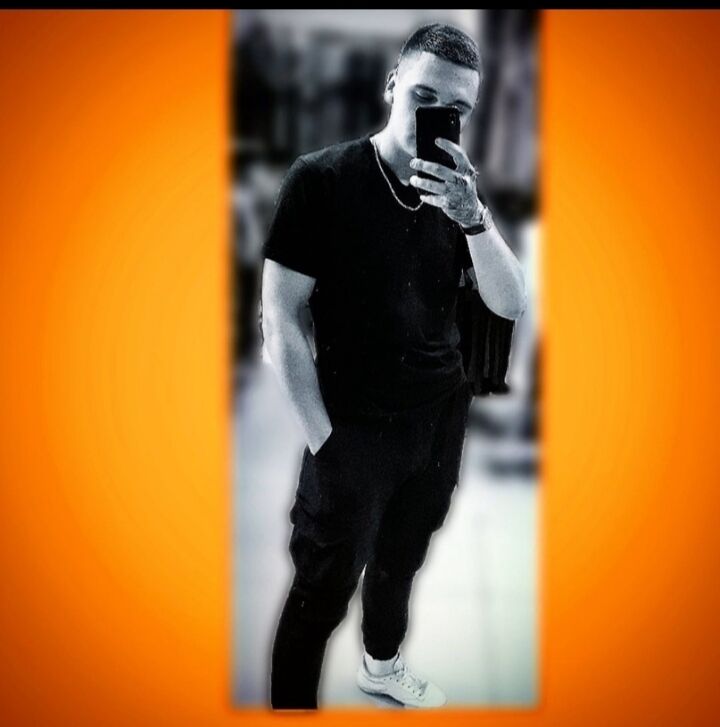  42217152  , 27 ,    