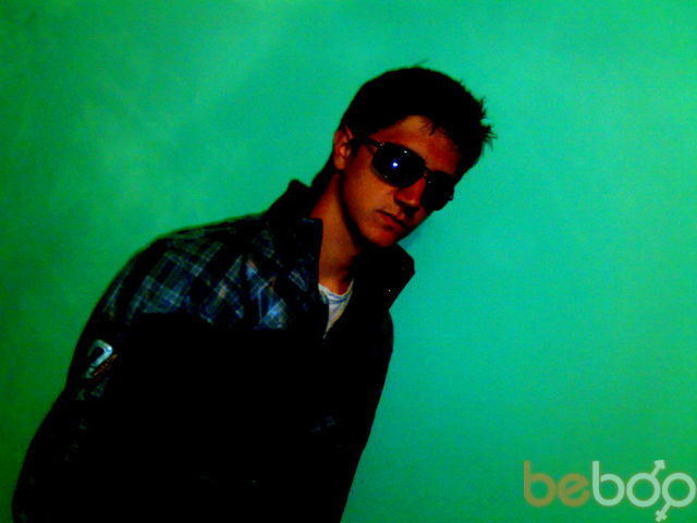 ���� 1110512 ������� Lucas, 32 ����, ���� ���������� � �����