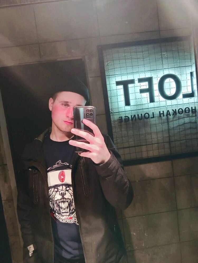  42491152  , 33 ,    