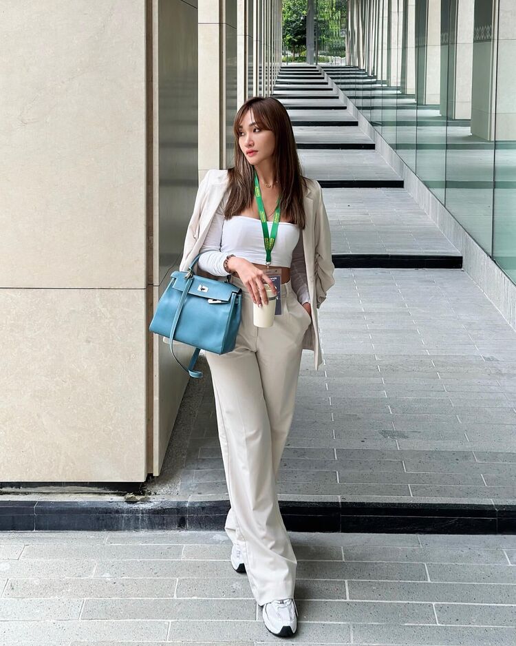  43316472  Kim, 37 ,    Ch'ongju