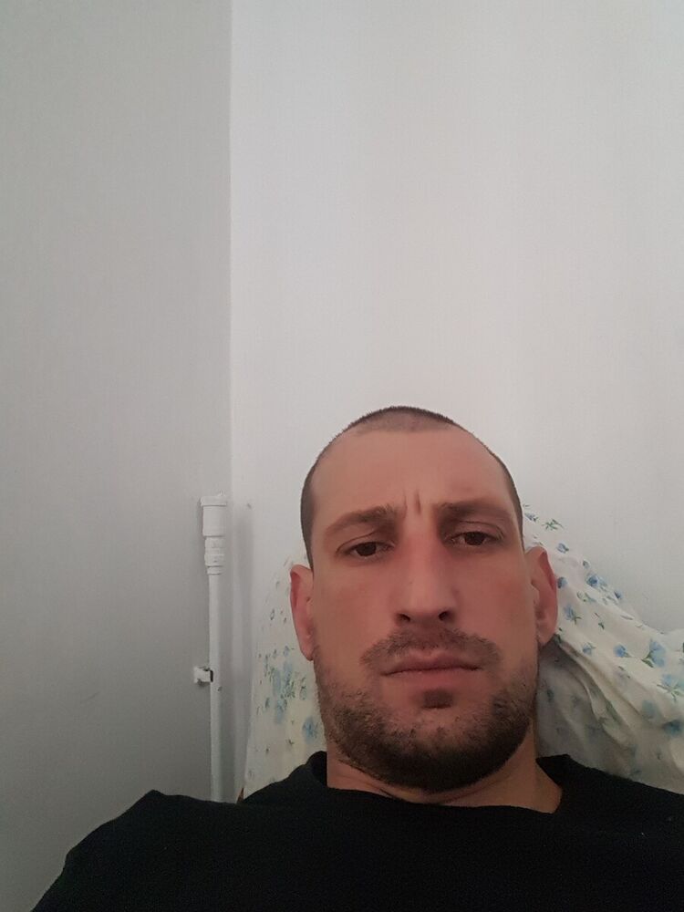  21898232  , 39 ,    Zabrze