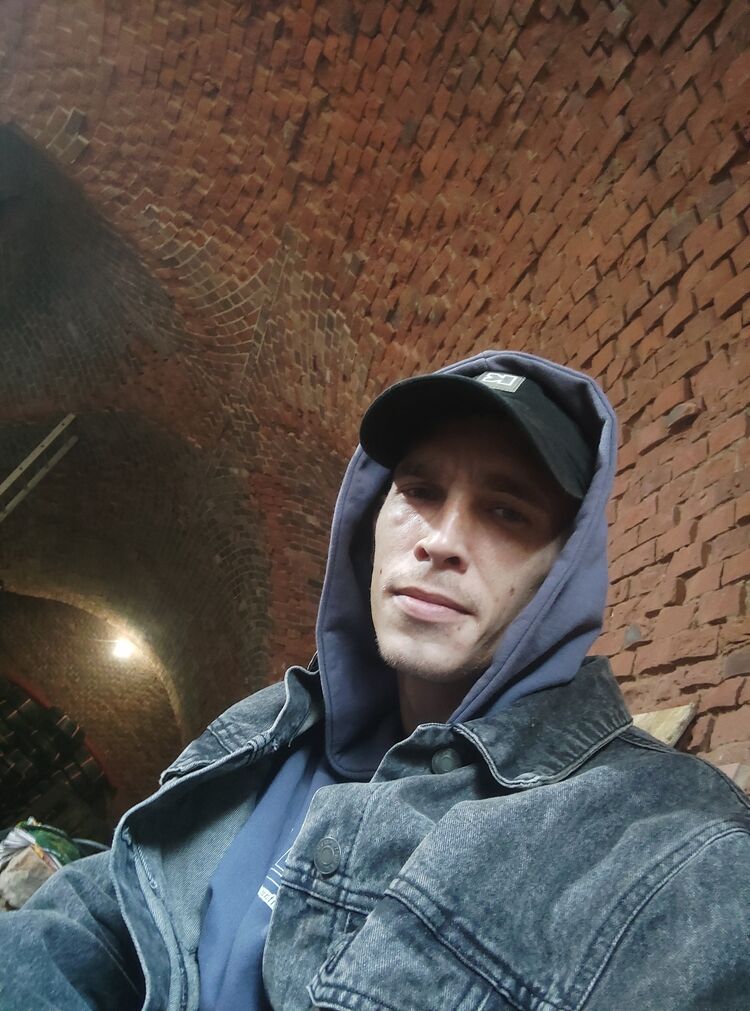  50451062  , 34 ,    