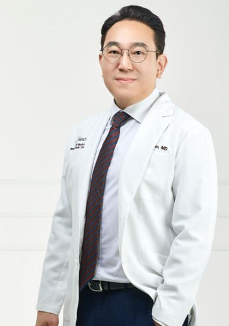 ���� 46043542 ������� Micheal Kim, 58 ���, ���� ���������� � California City