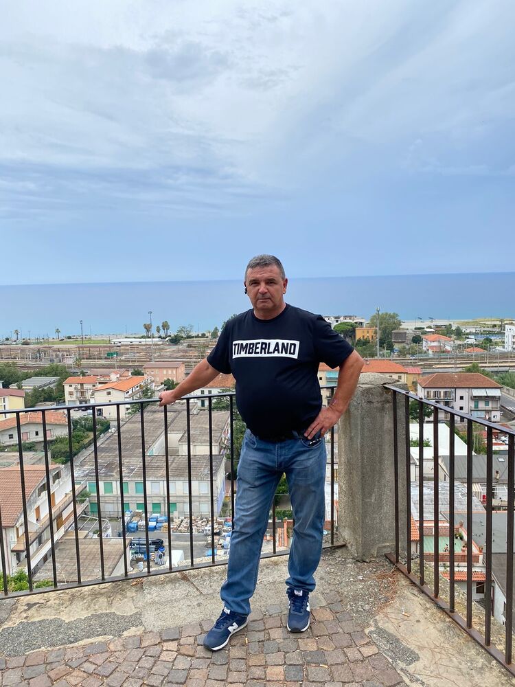  --,   , 53 ,  