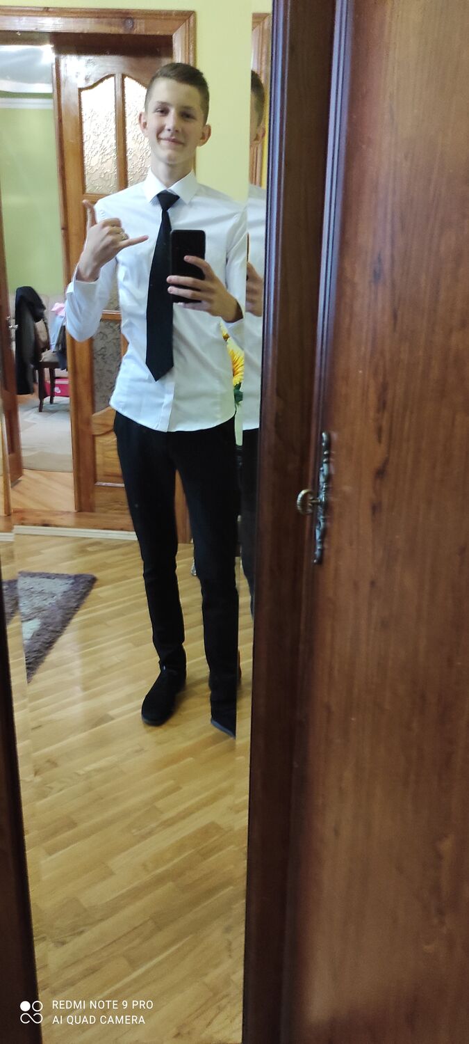  ,   Andry, 22 ,   ,   