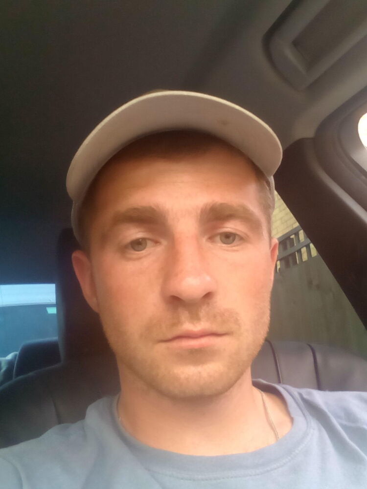  ,   Max, 37 ,   ,   , c 