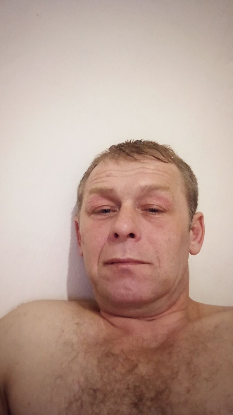  --,   , 44 ,   c 
