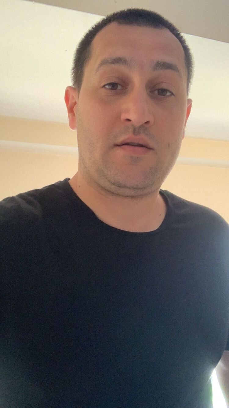  44519042  , 38 ,    