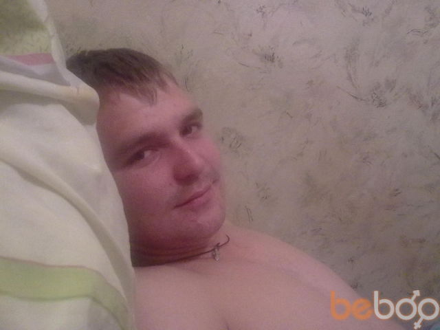  ,   Alix, 38 ,   