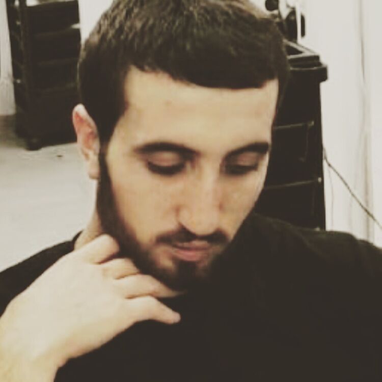  45867932  , 25 ,    