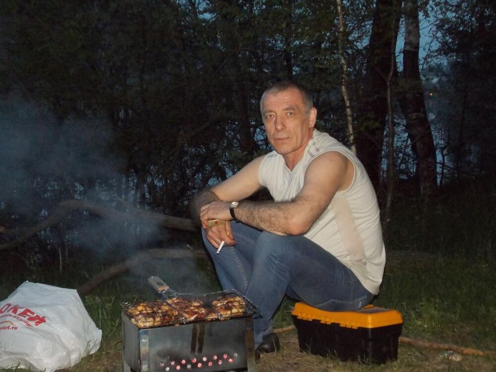  ,   Oleg, 60 ,   