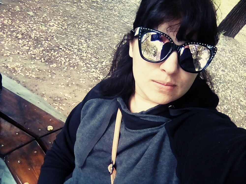  ,   Dominika, 26 ,   ,   , c 