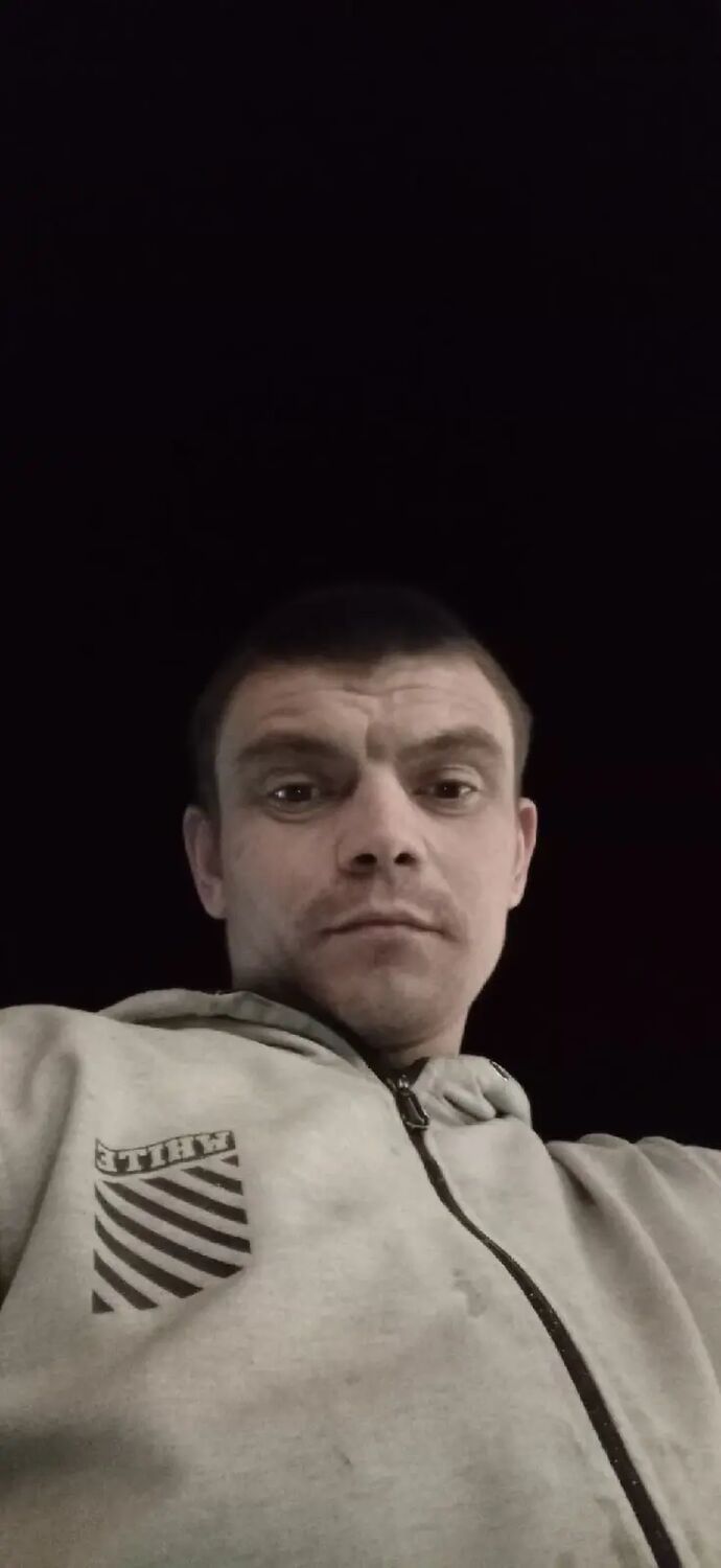  32322272  Slava, 35 ,    