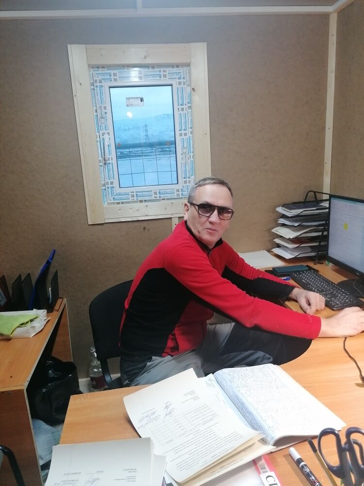  ,   Klim, 46 ,   ,   