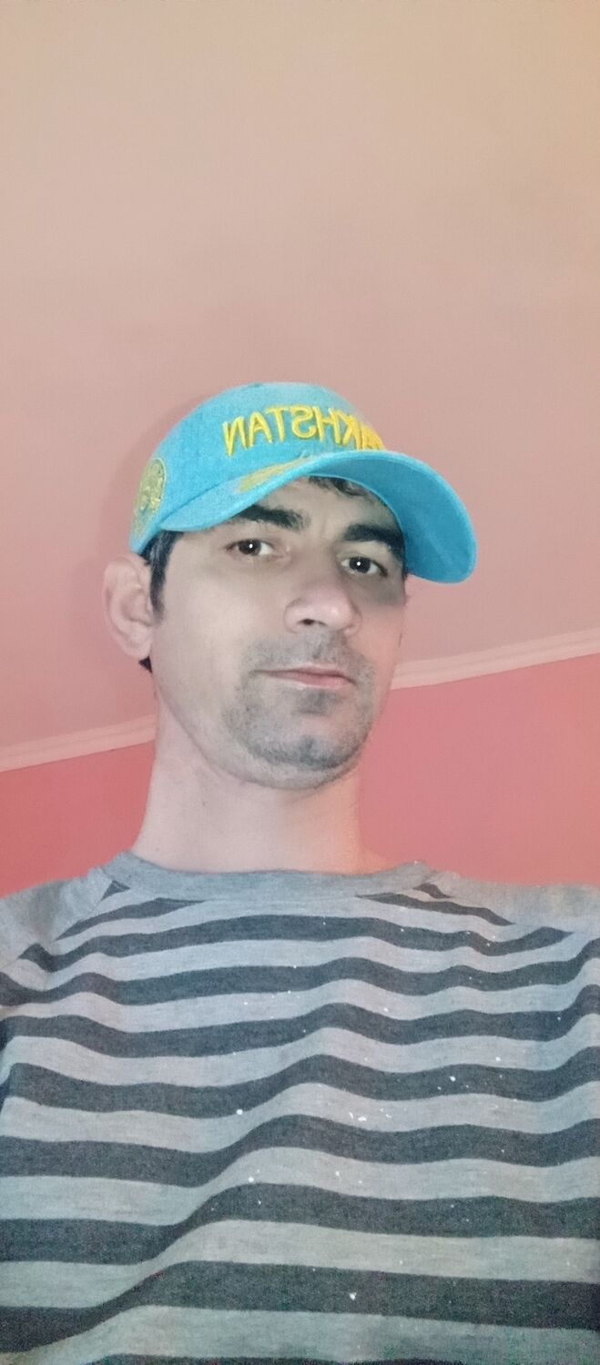  41182782  Dildora, 37 ,    