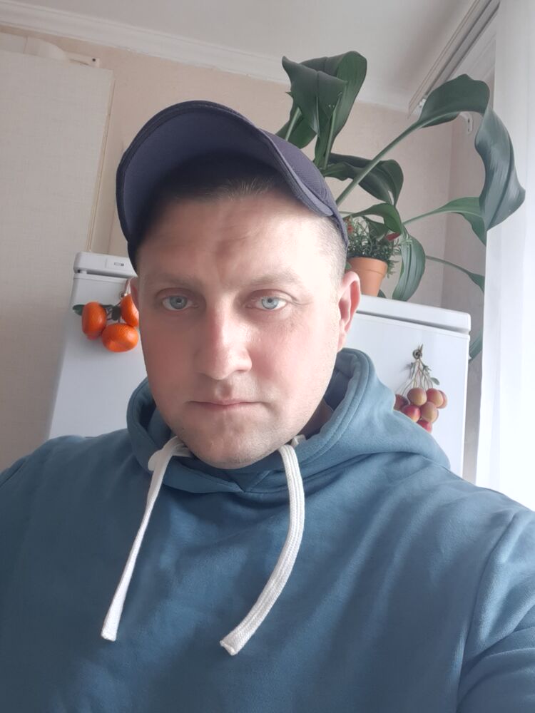  ,   Igor, 34 ,     , c 