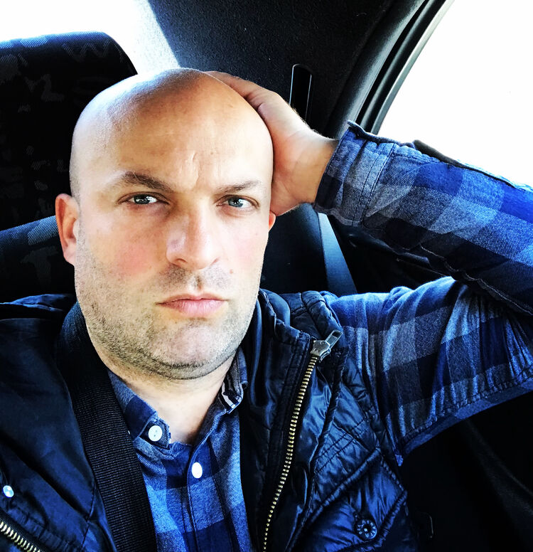  ,   Leon, 41 ,   ,   , c 