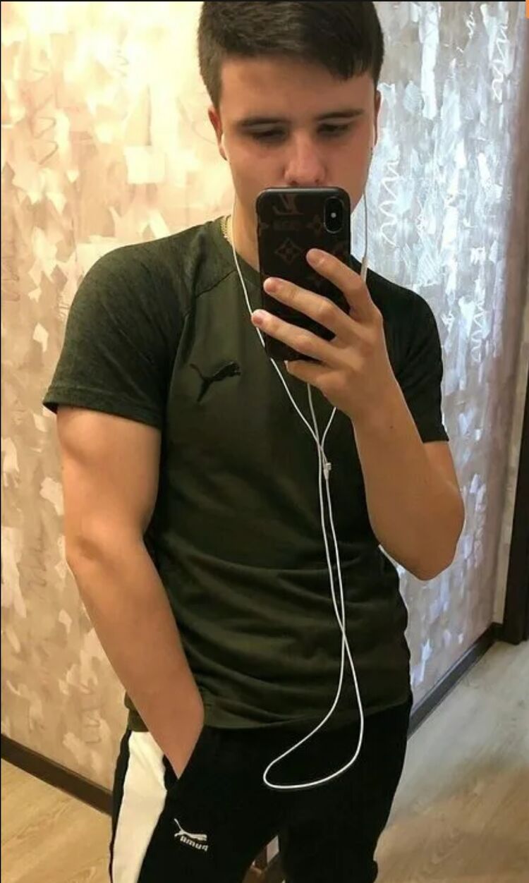  48216612  , 21 ,    