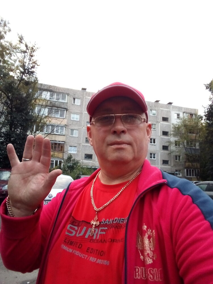  28629542  , 54 ,    