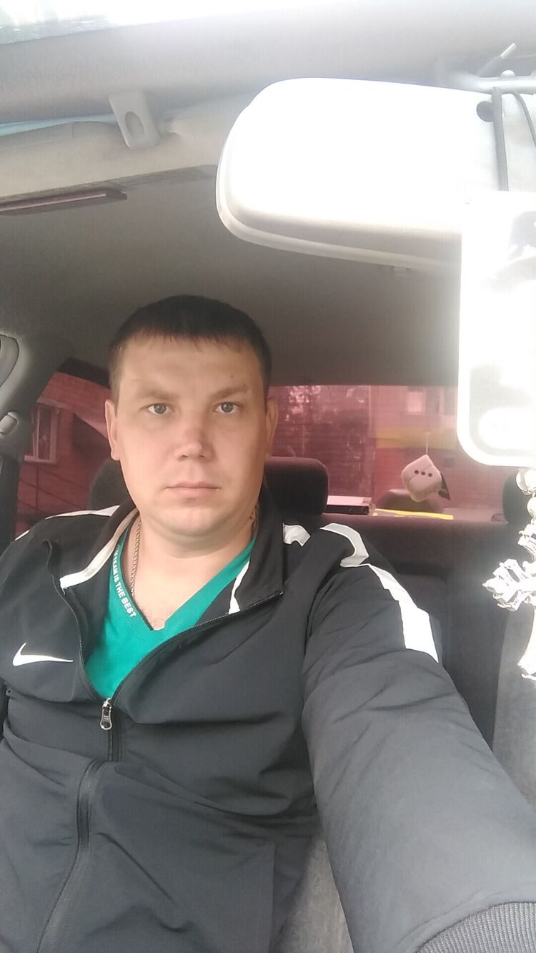  ,   Vladimir, 44 ,   ,   